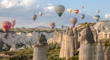 Die Türkiye begrüßte in den ersten neun Monaten des Jahres 2025 50 Millionen Besucher und erzielte Tourismuseinnahmen in Höhe von 50 Milliarden US-Dollar.